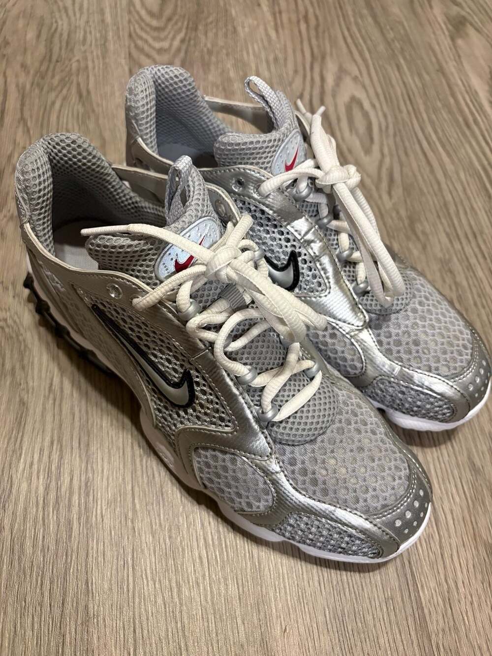 Nike Air Zoom Spiridon Cage 2 Size 9 Metallic Silver